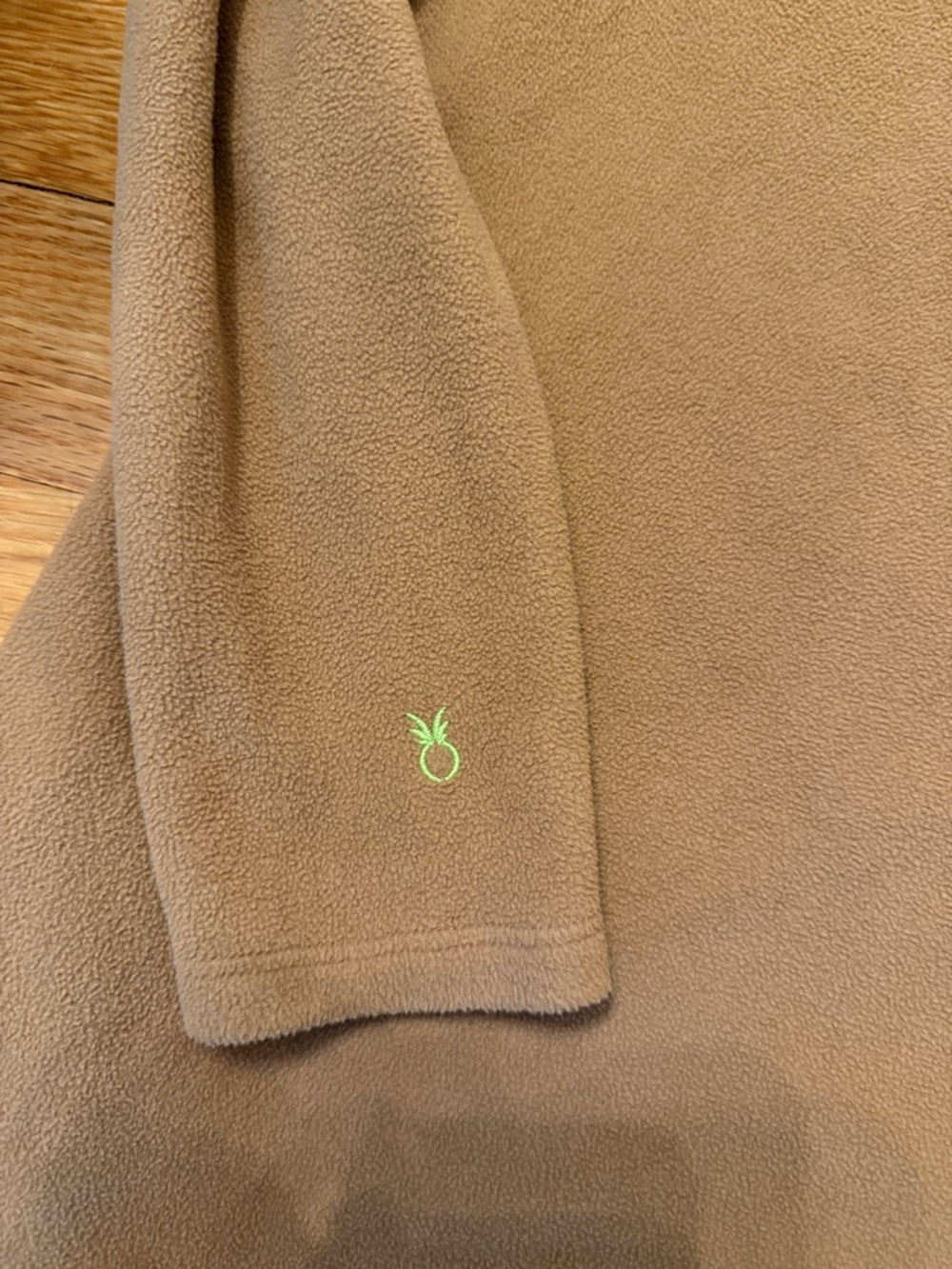 Dudley Stephens Camel cobble hill Fleece Turtleneck Sweater XL made in the USA - Picture 2 of 5